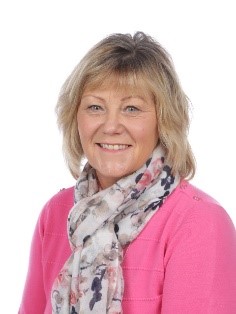 Miss Diane Croisdale's team photo'