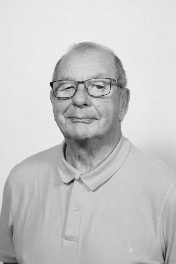 Mr B Dawson's team photo'